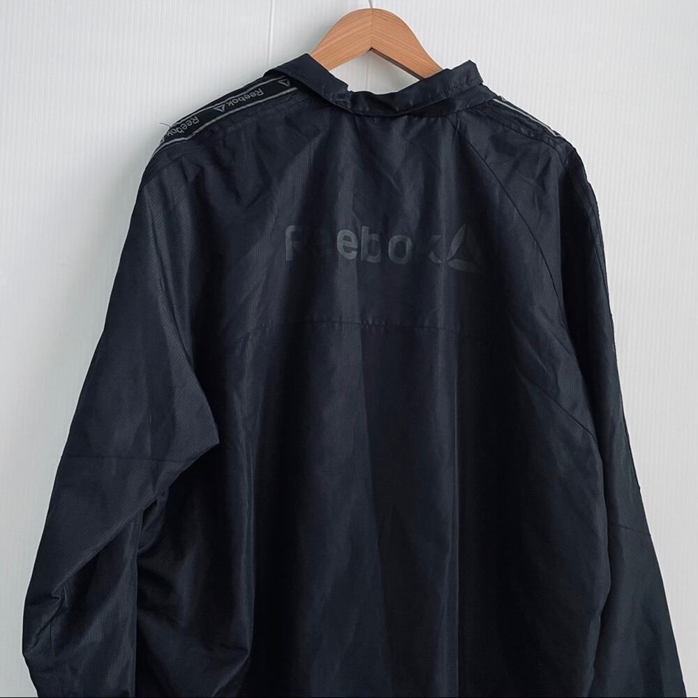 Reebok men’s jacket logo stripe down sleeve - Picture 10 of 10